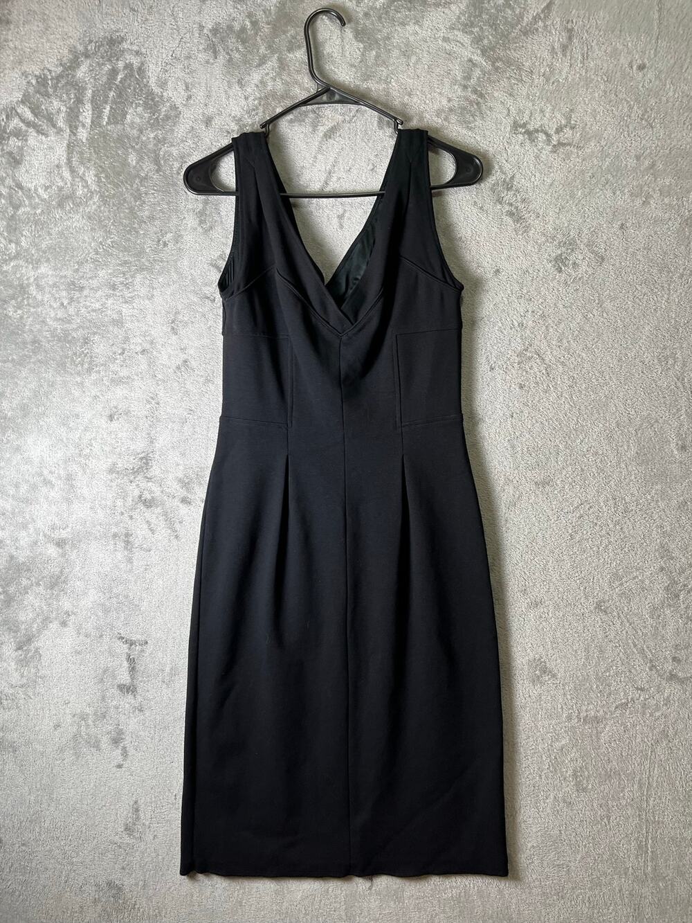 Diane von Furstenberg Black Sleeveless Sheath Midi Dress V-Neck Career Size‎ 6